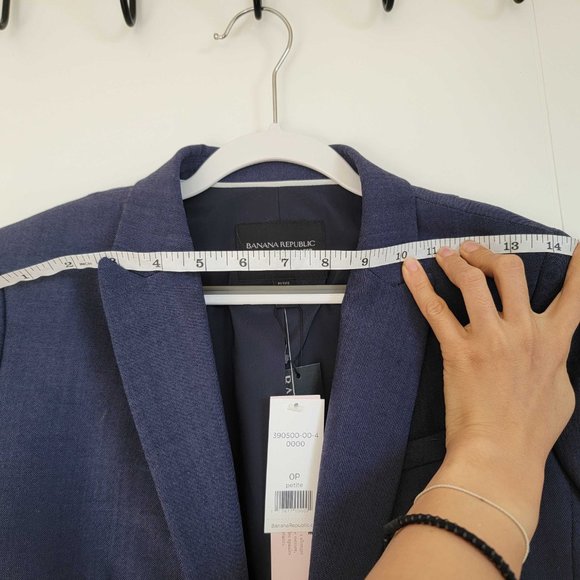 Banana Republic Navy Wool Blazer - Picture 5 of 8